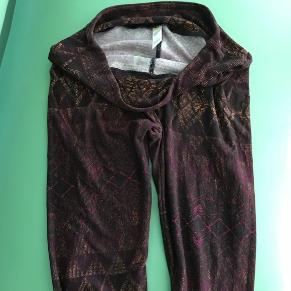 Lularoe Unicorn Leggings. One size. Aztec print. - Picture 3 of 7